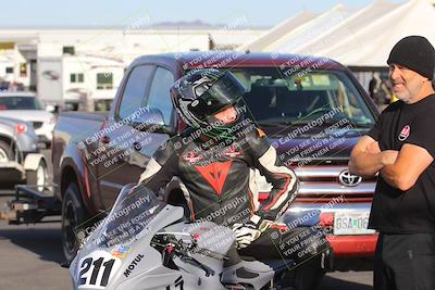 media/Nov-05-2022-SoCal Trackdays (Sat) [[f8d9b725ab]]/Around the Pits/